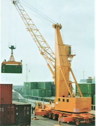 Gottwald  HMK 260-69  Hafen Genua