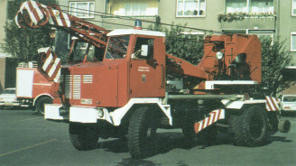 Feuerwehr Mülheim  Krupp-Ardelt AK 11 DR.4 auf Drache Fahrgestell