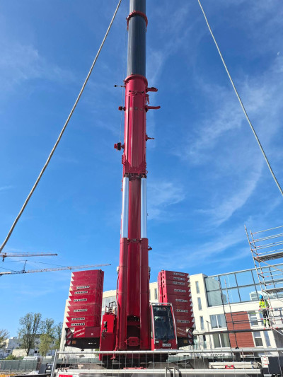 Kran Saller Deggendorf  Liebherr LTM 1400-8.1 Unterschleißheim Bilder von Sinead Goldbeck