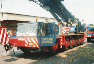 Bender Düsseldorf Demag HC 340