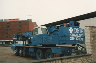 DFDS  P&H  T450 XL    Kran mieten